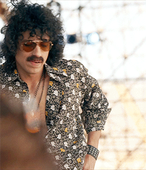 SEBASTIAN CHACON As WARREN ROJAS Daisy Jones & The Six, 1.10: Track 10: Rock N Roll Suicide