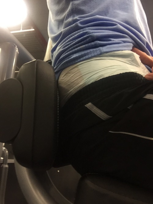 diapereddallas:Diapered at the gym today.apparently I’m not the only one!dude&hellip;a