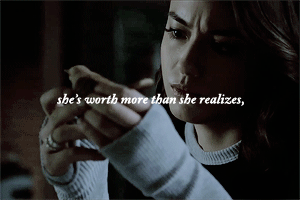 autisticdaisyjohnson:a damaged soul does not equal a weak one // k.s.