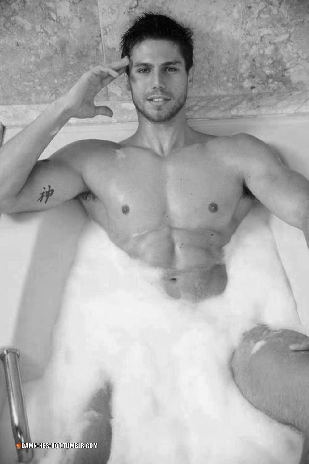 damn-hes-hot:  DAMN HE’S HOT! Follow for daily pics of hot men - https://damn-hes-hot.tumblr.com/