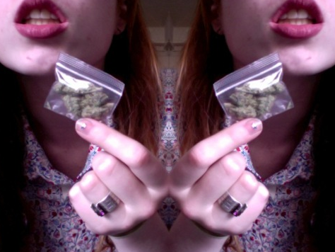 pale-0rgasm:  queencoachella:  ♔♔♔  ⌧ motherfucker pale blog ⌧