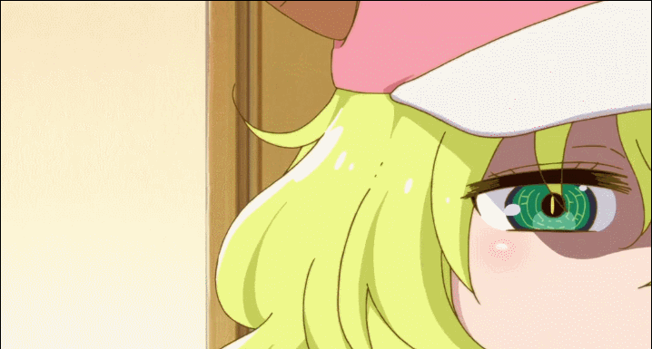 afoxinwonderland:  SCARY DRAGON EYES!    Bonus:  Scary fishy eyes!!