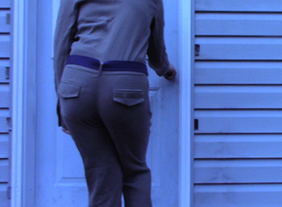 omoghouls:(｡•́︿•̀｡) T-the door was locked and, and I couldn’t find
