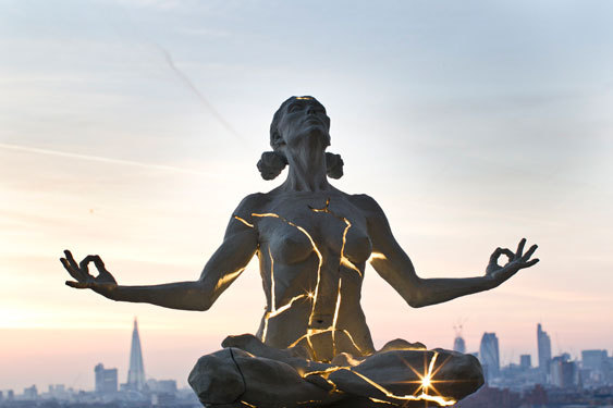 asylum-art-2:   Paige Bradley  Creates Stunning Artwork With Bronze And Electricity 