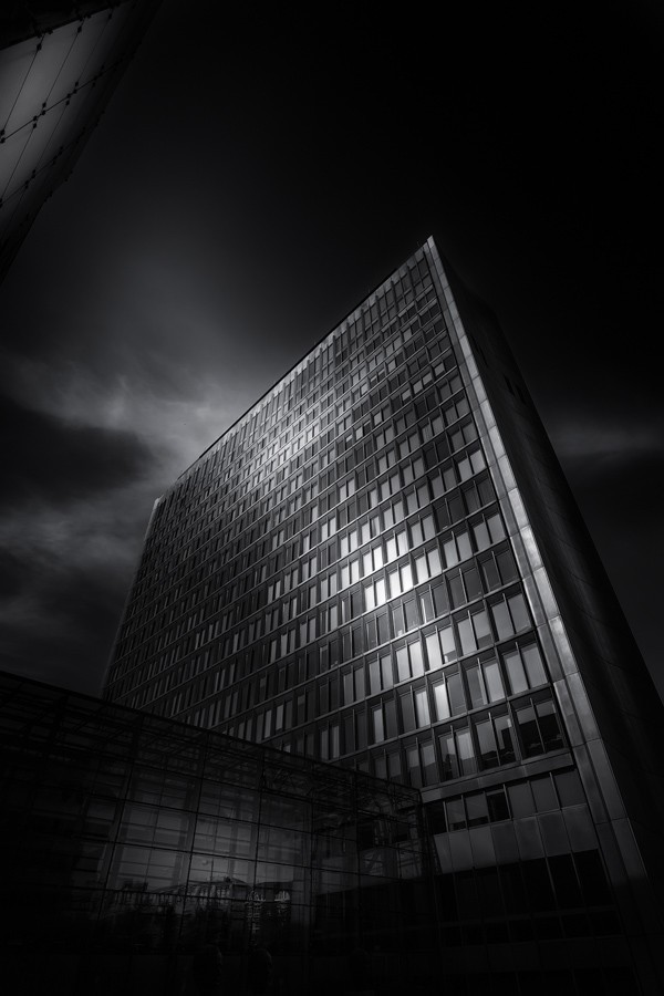 artblackwhite:
“ Untitled by kallehellstrom
alexander,berlin,building,platz
”