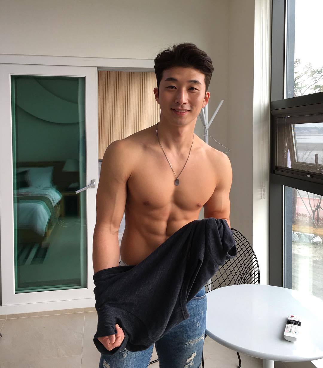 vietboysparadise:  IG: astinhorn