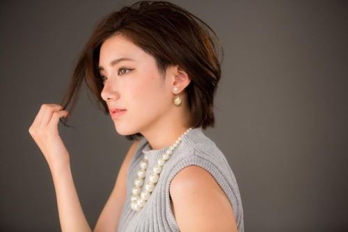bigfoxmilkshake: 愛川アヤノ