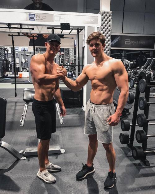 fitstud: Which one? Choose fast, they’re hungry