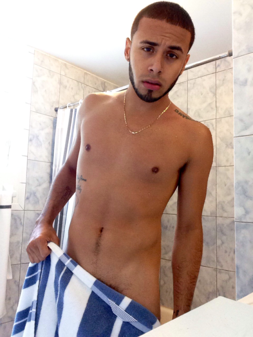 oopsstraightbaitedcaught:  daxxpr:  🇵🇷🇵🇷🇵🇷daxxpr.tumblr.com🇵🇷🇵🇷🇵🇷  Cutie