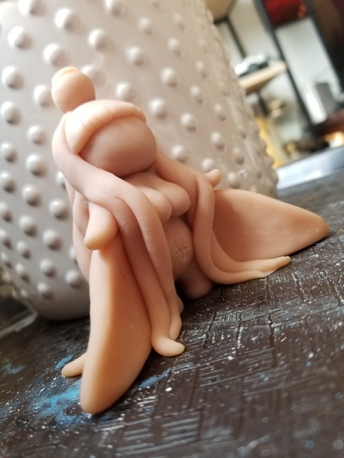 -WIP Nut-She’s sculpted! Finally after so, so much patience from Nut, I finally got Her piece done, 