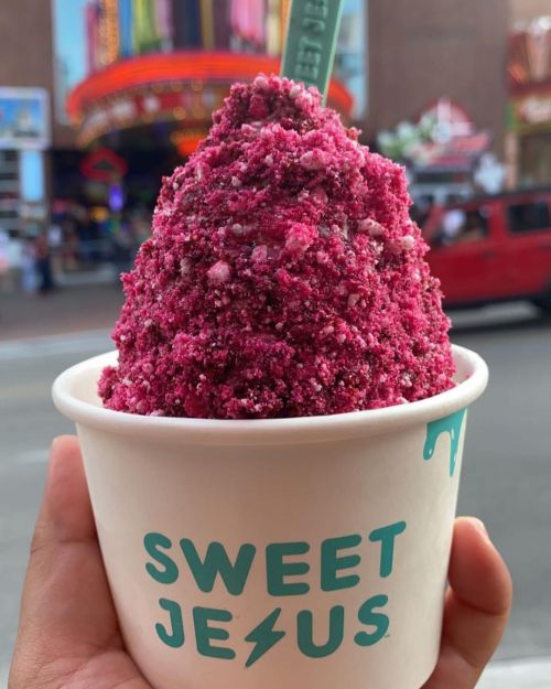 Top 5 Hand Held Desserts of 2021 that I enjoyed: 1. Red Rapture (Sweet Jesus) 2. Raspberry Frozen Yo