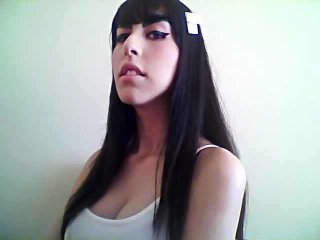 dangerousbride:  I’m not afraid of the eyebrows