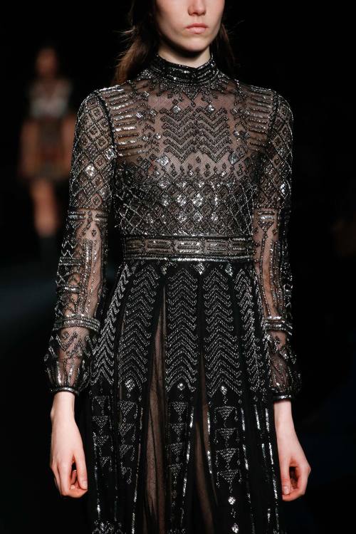 burbaie: Valentino Fall 2015 RTW 