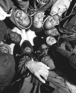 ultrahipdonthopthings:
“Wu-Tang Clan: New York, 1990′s.”
👐🏾
