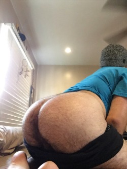 kingdannyxxx:  My ass is so hairy 👍 Follow me on snapchat: dannywestxxx