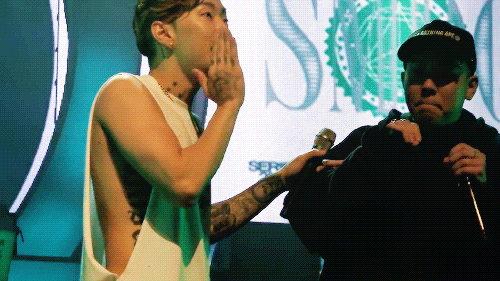 jayfatuasian:jayfatuasian:Just Loco and Jay Park being lovable percussionist and mimes xDHis best ha