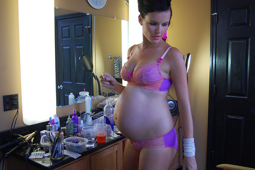 prego-porn:  Do you like my pic? Wanna meet Me? Click Here