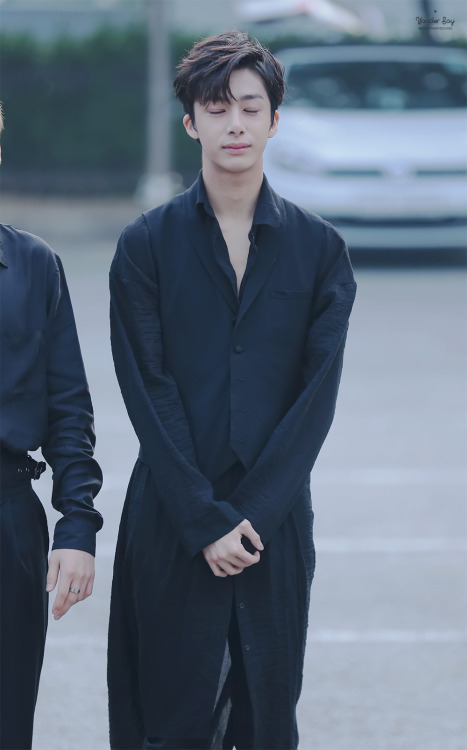 fymonsta-x:  WonderBoy ϟ do not edit or crop logo. (1, 2)