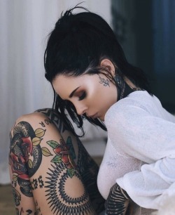 tattoogirls2:  HOTTER then HELL –> http://tattoogirls2.tumblr.com/