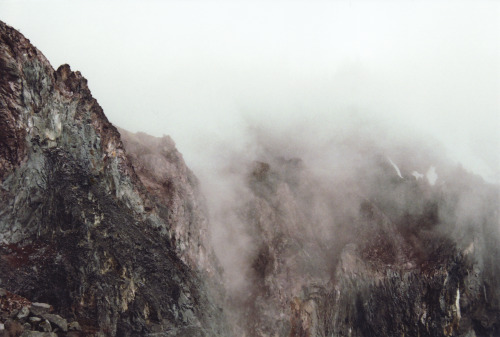 land-city:  by Robin Mellway | Flickr            