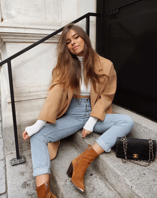 classy-lovely: Coat»  Jeans»  Blouses up to 60% off»  