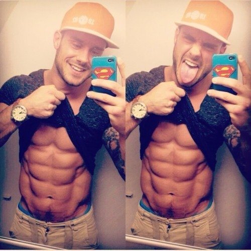 alphamusclehunks:  SEXY, LARGE and IN CHARGE. Alpha Muscle Hunks.  http://alphamusclehunks.tumblr.com/archive