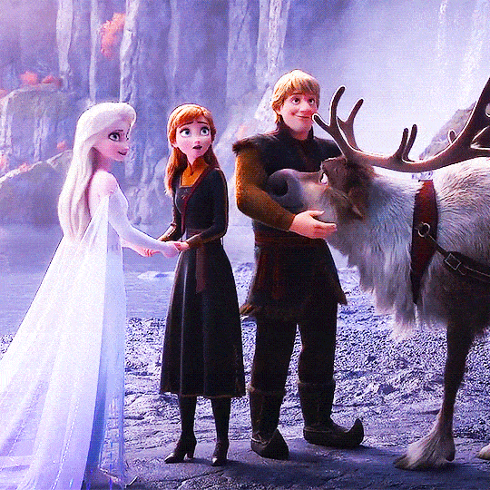 lovewillthaw-j:The group is spooked by the appearance of the Earth giant; Anna, Kristoff and Sven ar