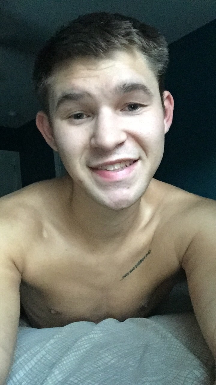 happinessandhugesmiles:  Does anyone else have the morning condition where they know
