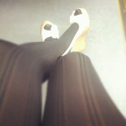 Goodmorning #tights #heels #dressedup #interview #lookcute #instaphoto #instatag #instalikes #coldmorning #femaleproblems
