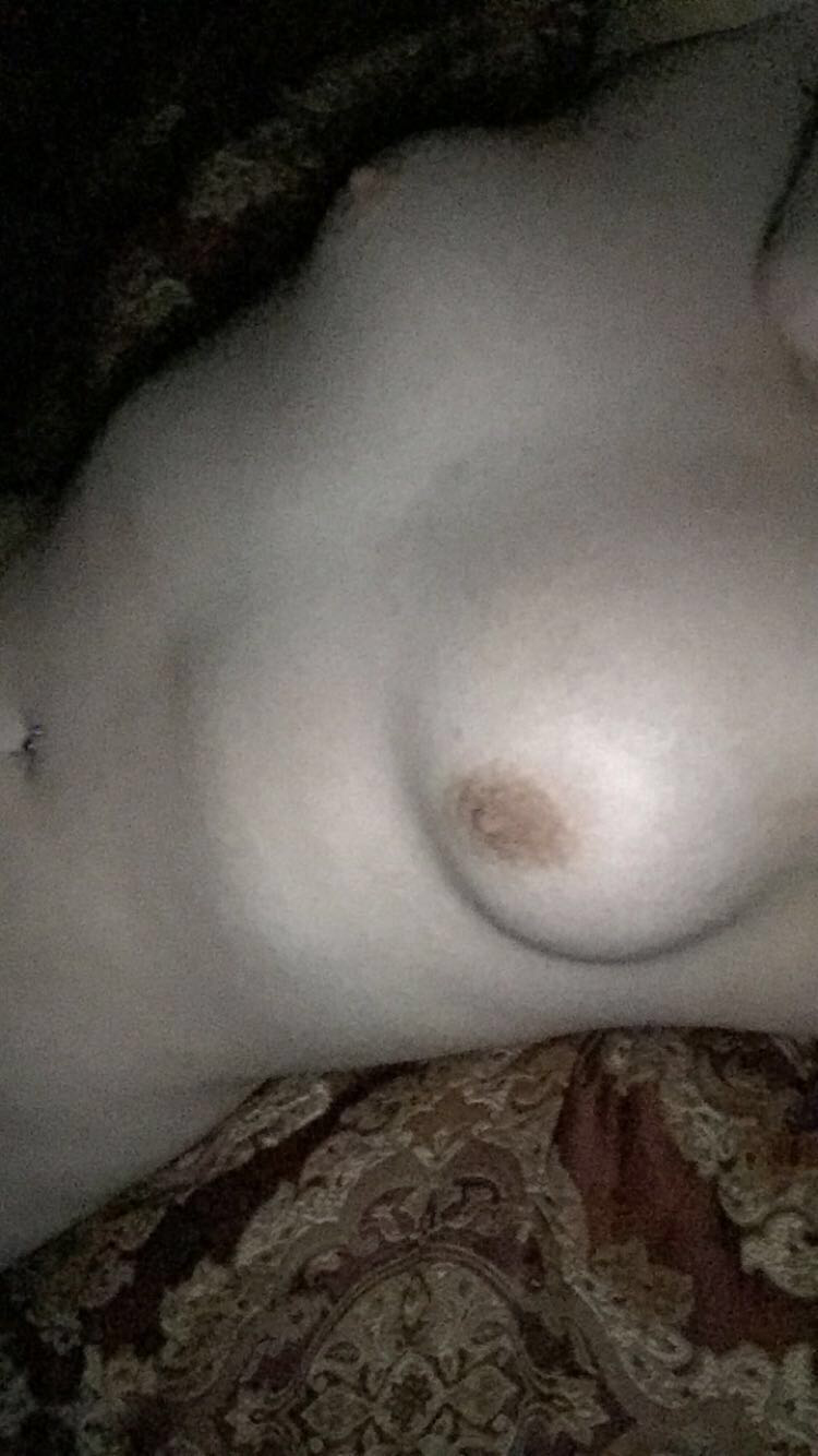 horniefucker:  horniefucker:  Long day… I need some loving!  Before I got my nips