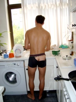 myroommatesjockstrap:  Rough night, roomie??