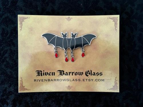 Mütter Bat Enamel Pin by RivenBarrowGlass - get it here☠️ Best Blog for dark fashion and lifestyle ☠