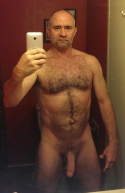 daddysbottom:  Keith was browsing through