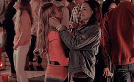 isabellelighwood:  skamverse ♡ favourite relationships ›› cris &amp; joana