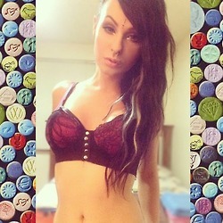 prettygirlcock:  interstellarperversions:  Jenna Ariel Tylers  is Bang’n!!!   omfg i wish those were my tits haha 