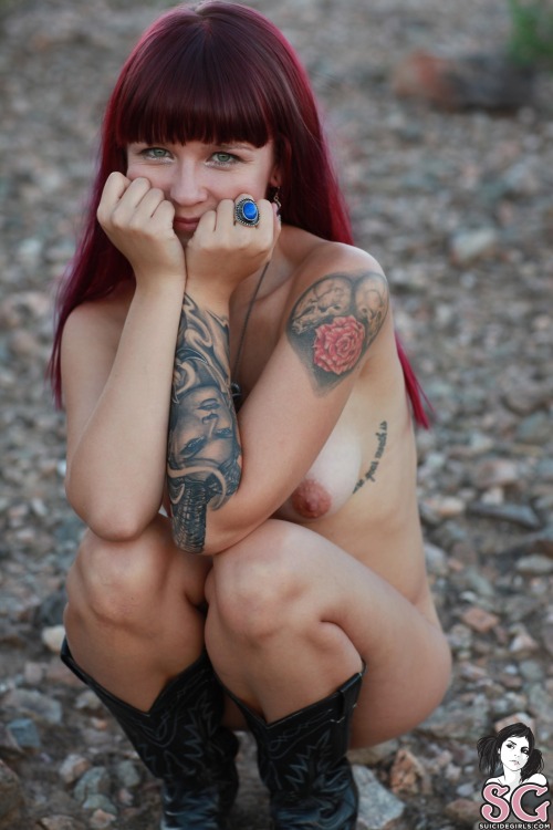 suicidegirlslover:  Plush Suicide