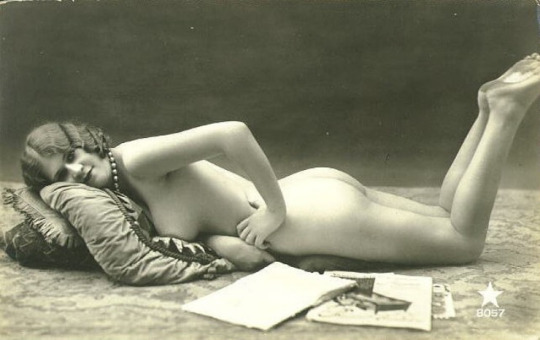 vensuberg:A rare mention of the photographer or publisher Sazerac, whose work, i