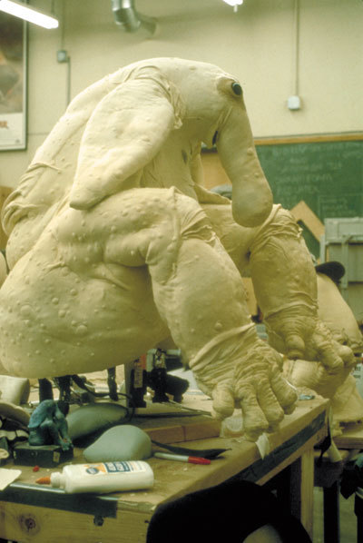 willofasherah: One of the most life changing things to ever happen to me was finding out that Max Rebo, that elephant thing from RotJ who plays the keyboard thing has no arms THOSE ARE LEGS I mean, how do you go on believing in anything after that  