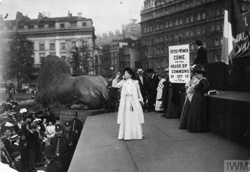 Christabel Pankhurst speaking at a rally, Trafalgar Square, London, 1908. Christabel and her mother 
