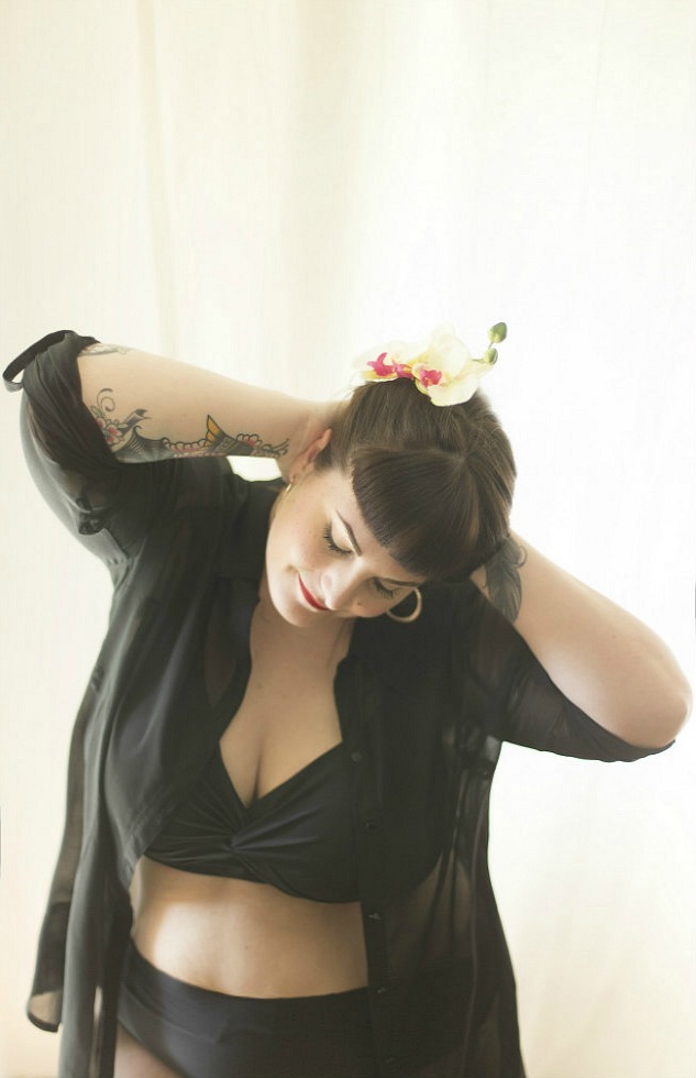 furdiesterne:  http://weloversize.com/bikinis-fatkinis/Bikini, Fatkini, Whatever