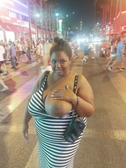 thequeenbitchmnm:  Freemont Street last night