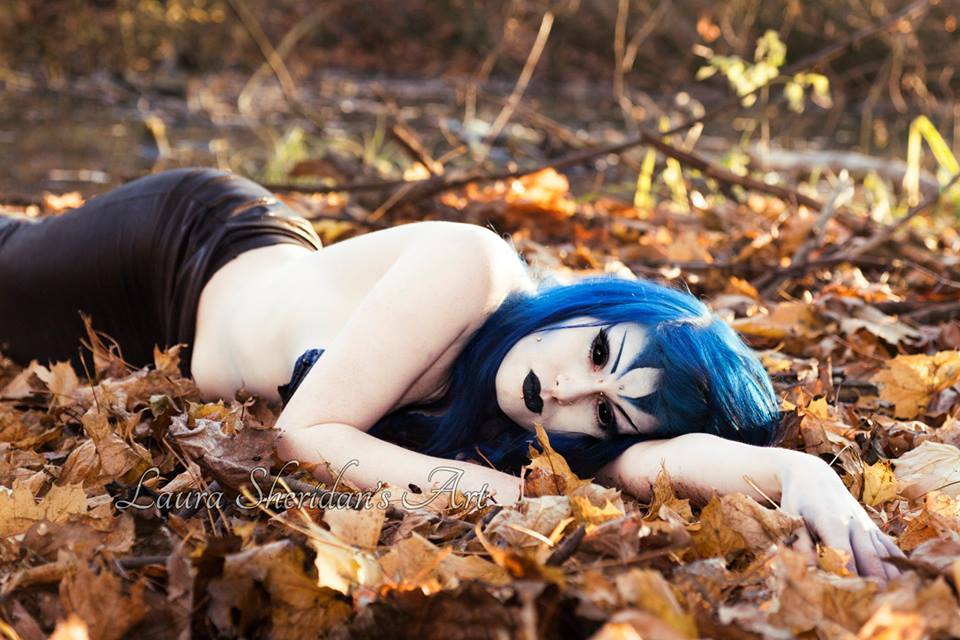 gothicandamazing:  Model &amp; MUA: Kika MacabrePhotography - Sheridan’s