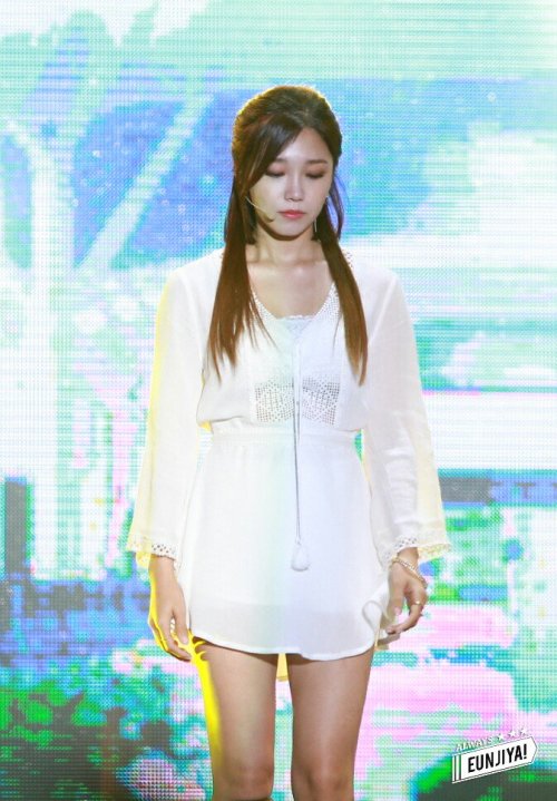 Apink's Eunji