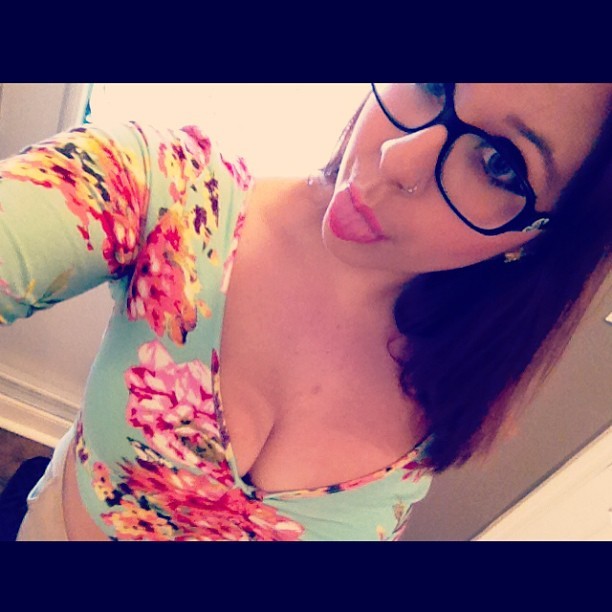gingerseacreature:  reblog me and i’ll love you 