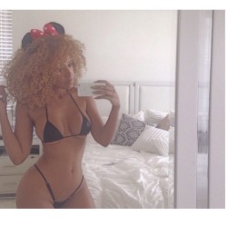 Thefinestbeauties:aisha Thalia Collins