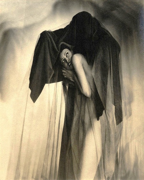 silenceforthesoul: William Mortensen - Obsession, 1930