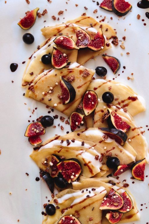 vegan-approved:Classic Vegan Crepes with Figs and Coconut Yogurt