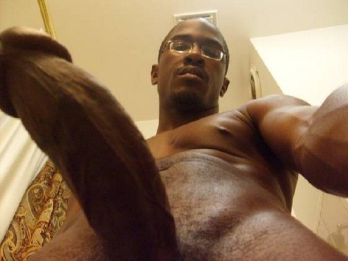 sheralton2:  bigblackdicksrule:  #FatDickFridays  #bigblackdick - nothing but long fat black dicks - have a great weekend!   Dammmj
