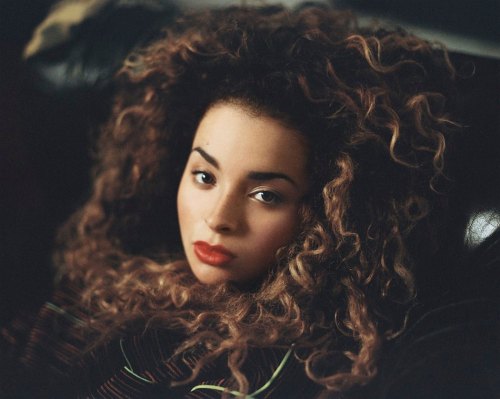 Get the behind the scenes scoop for Ella Eyre&rsquo;s gravity-defying music video for &ldquo;If I Go