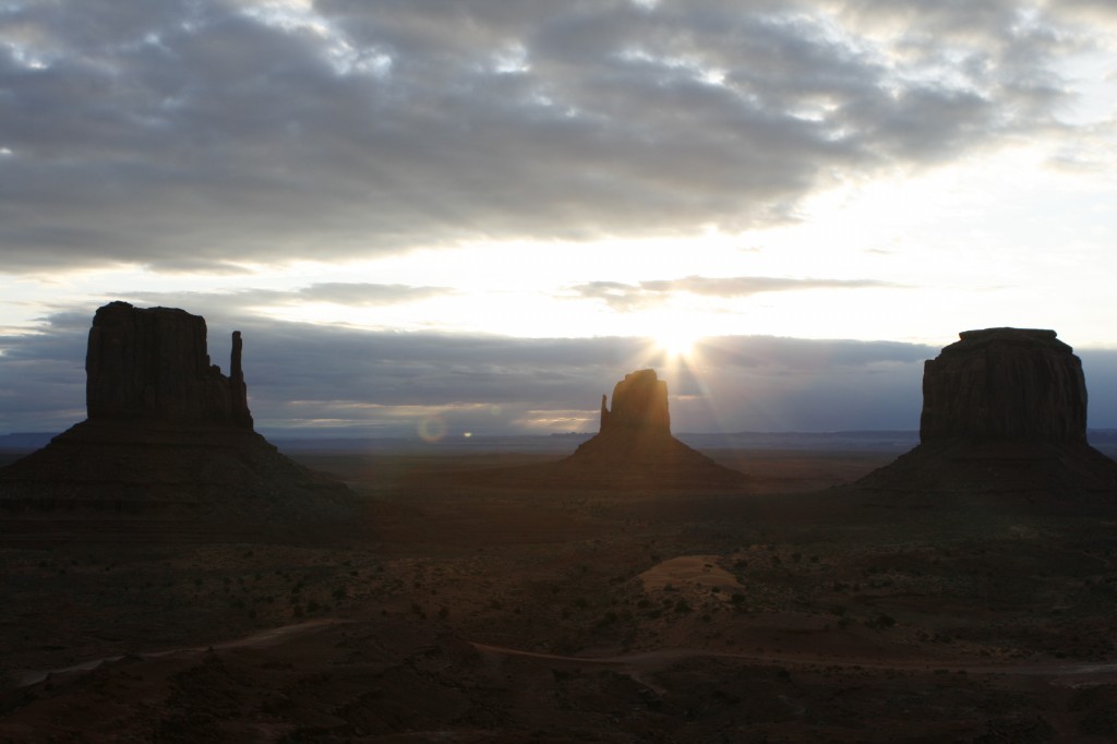 sir20:The Navajo Nation’s Monument Valley Park (USA) at sunrise light